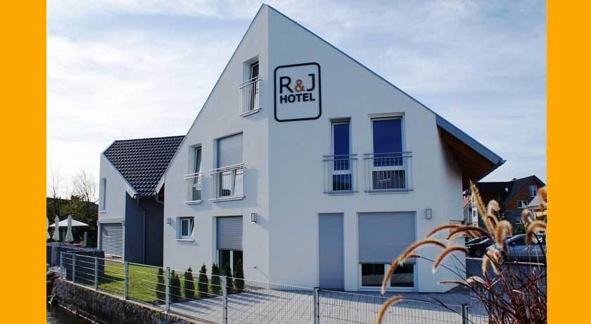 R & J Hotel Rust Esterno foto